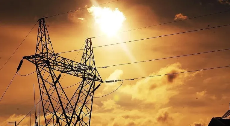 19 EYLÜL PERŞEMBE İZMİR'DE 15 İLÇEDE ELEKTRİKLER KESİLECEK