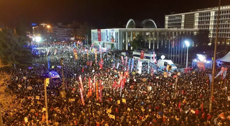 337 YAZAR, AKADEMİSYEN, SİYASETÇİDEN "DEMOKRASİ İTTİFAKI" ÇAĞRISI