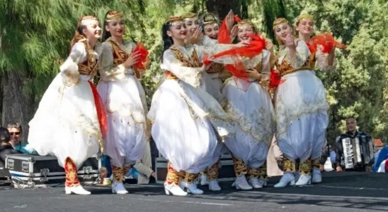 BALKAN HALK DANSLARI FESTİVALİ'NE GERİ SAYIM BAŞLADI