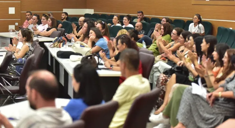 BAŞKAN EKŞİ : BORNOVA'NIN YEŞİL GELECEĞE YÖNELİK İKLİM VE ENERJİ EYLEM PLANLARI İÇİN ÇALIŞIYORUZ