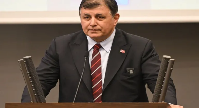 BAŞKAN TUGAY'DAN İZMİR MİTİNGİ AÇIKLAMASI