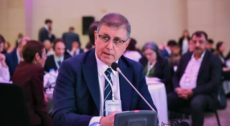 BAŞKAN TUGAY : DEMOKRASİ TEHDİT ALTINDA