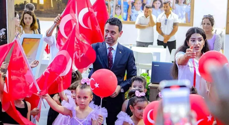 Bayraklı Belediyesinden İzmir Fuarı’na muhteşem final