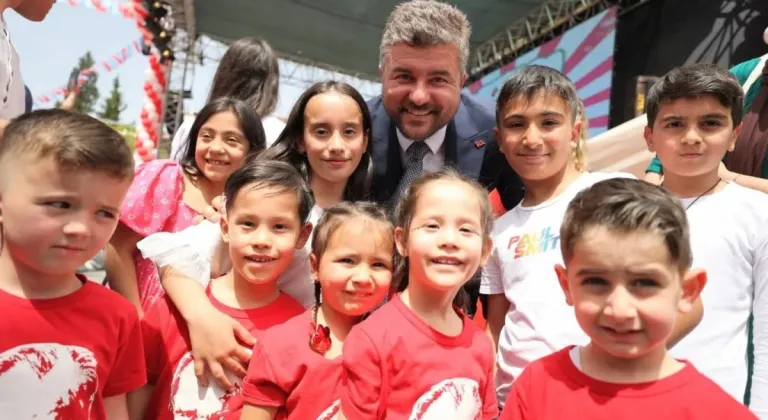 BUCA'DA 23 NİSAN COŞKUSU