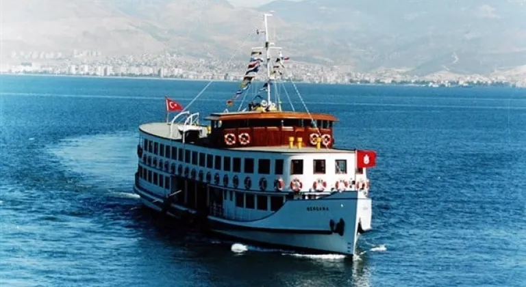 İBB'DEN KADINLAR GÜNÜNE ÖZEL KÖRFEZ TURU