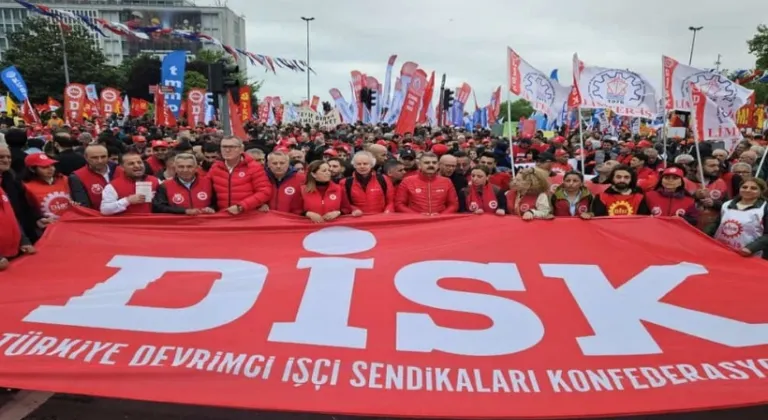 DİSK : 28 MART CUMA GÜNÜ TÜM TÜRKİYE YARIM GÜN İŞ BIRAKACAK