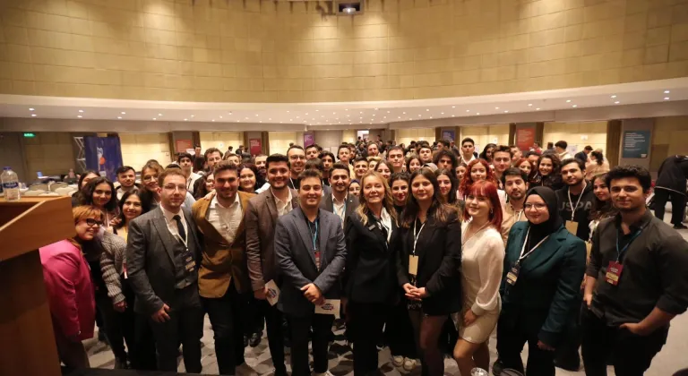 Gençler iklim krizine karşı seslerini Konak’tan yükseltecek