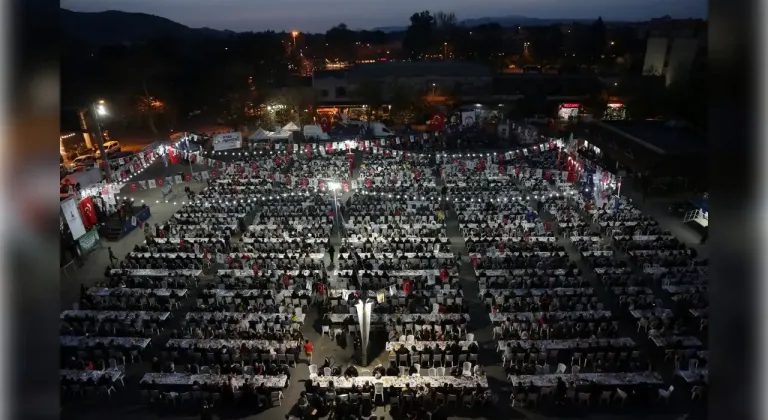 İBB'NİN KADİR GECESİ İFTAR YEMEĞİ SELÇUK'TA GERÇEKLEŞTİ