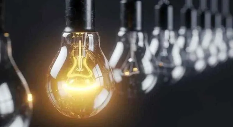 İZMİR'DE 14 İLÇEDE UZUN ELEKTRİK KESİNTİSİ