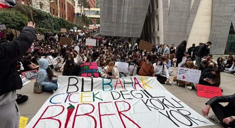 İZMİR'DE 2 ÜNİVERSİTE ÖĞRENCİSİNE DAHA TUTUKLAMA