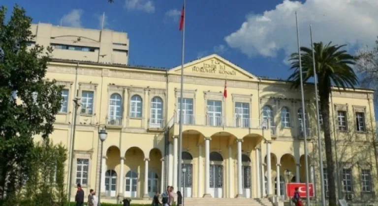 İZMİR'DE YASAKLAR UZATILDI