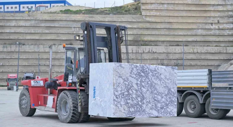 İzmir Mermer Fuarı’nda iki Eyfel Kulesi ağırlığında doğal taş sergilenecek