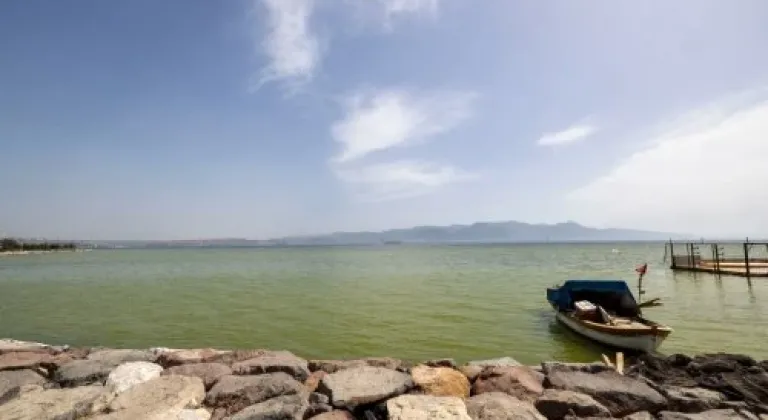 İZSU'dan denizdeki renk değişimine ilişkin açıklama