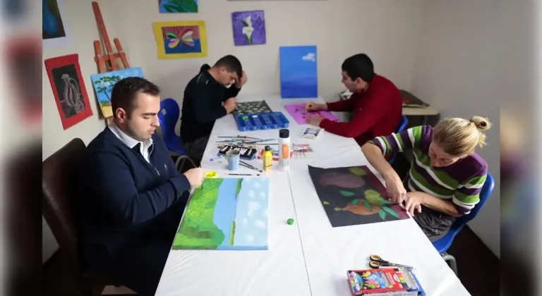 Konak Engelsiz Yaşam Köyü hayata tutunduruyor