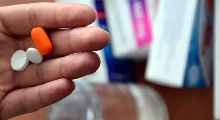Kronik hastaların ilaç raporları ve reçeteleri için yeni düzenleme