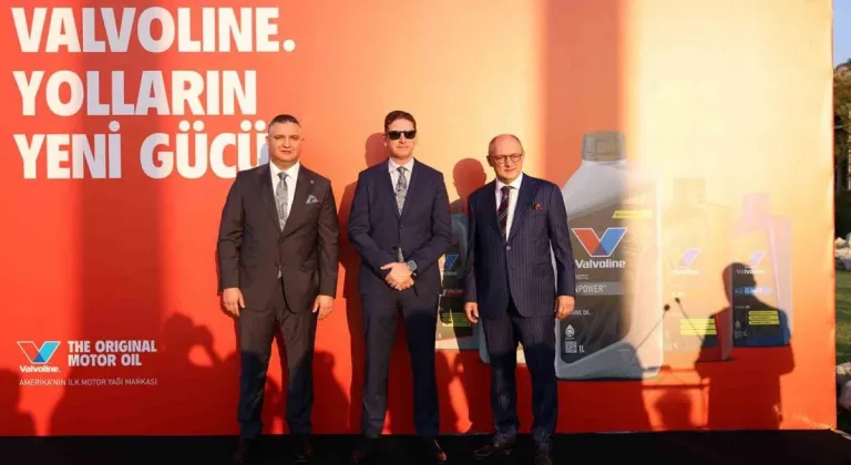 M OIL VALVOLINE LİSANSI İLE İZMİR'DE ÜRETİME BAŞLADI