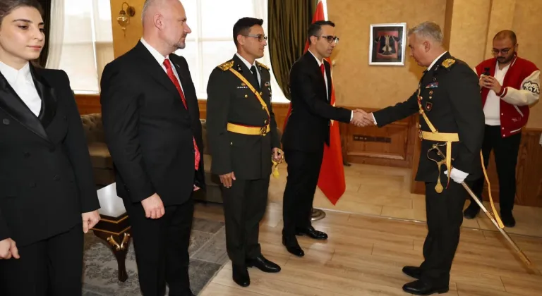 MENEMEN KAYMAKAMLIĞI'NDA TEBRİGAT TÖRENİ YAPILDI